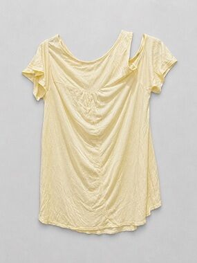 Bella Marie Pale Yellow Scoop Neck Short Sleeve Top